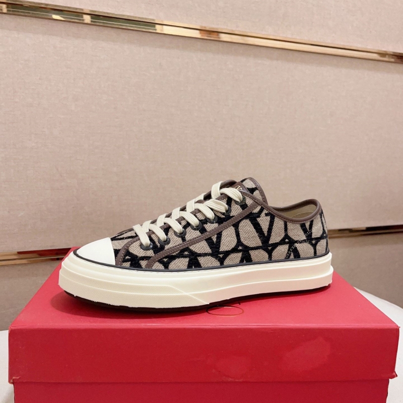 Valentino Sneakers